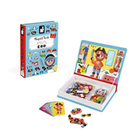 MAGNETI BOOK